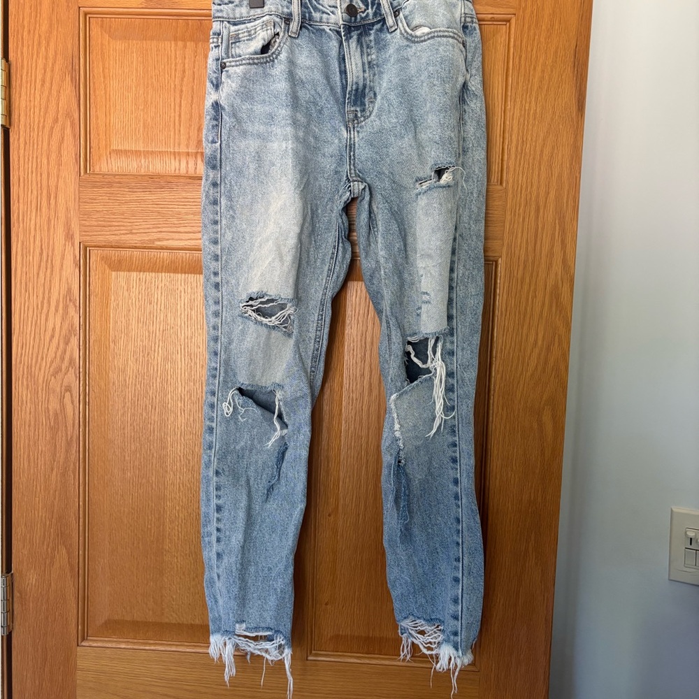 Altar'd State Distressed Ankle Jeans